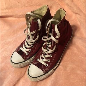 High top Converse, Maroon